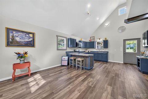 Tiny photo for 515 Bailey Avenue, Elsberry, MO 63343 (MLS # 25060858)