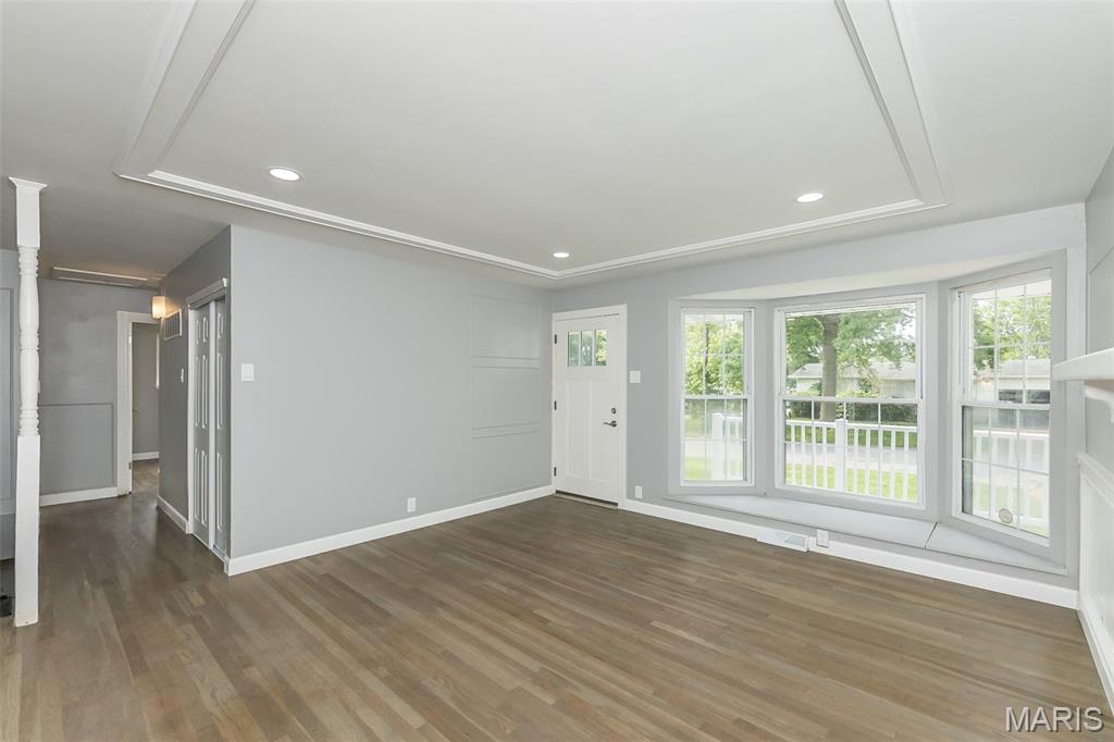 Hathaway Manor 7 - Residential