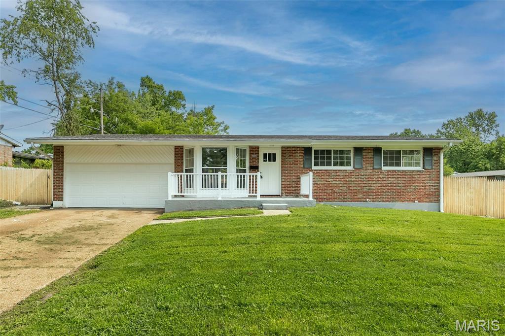 Hathaway Manor 7 - Residential