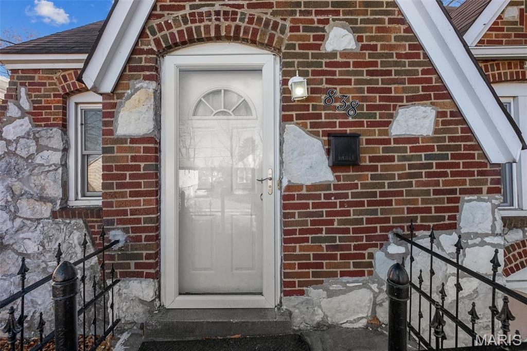 Photo of 838 Abston Avenue, St Louis, MO 63135 (MLS # 25078205)