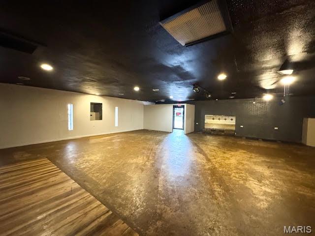 N/A - Commercial Sale