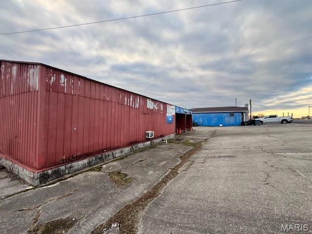 N/A - Commercial Sale