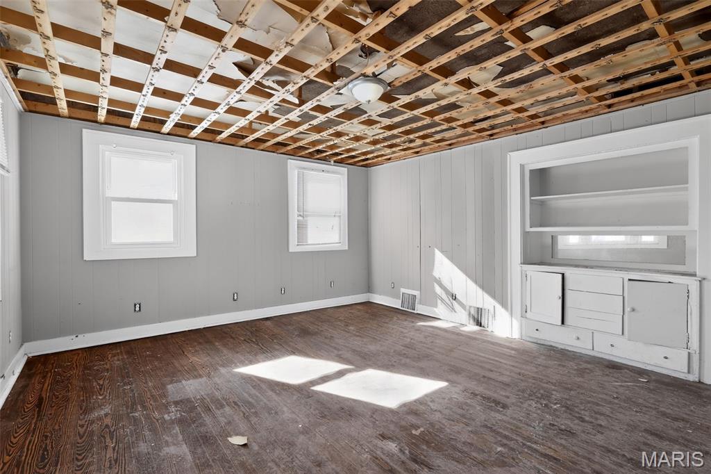 Harveys Spring Park Add To - Residential