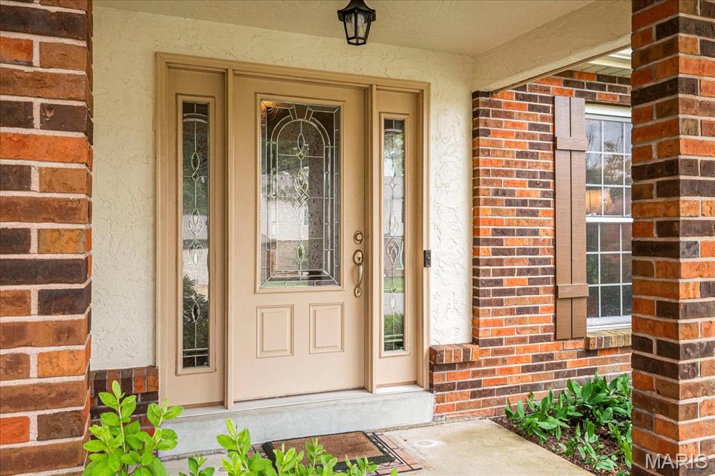 St Louis, Missouri 63128, United States, 3 Bedrooms Bedrooms, ,2 BathroomsBathrooms,Residential,Pending,157958