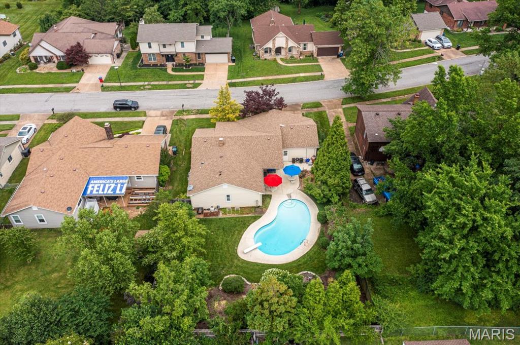 St Louis, Missouri 63128, United States, 3 Bedrooms Bedrooms, ,2 BathroomsBathrooms,Residential,Pending,157958