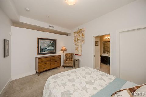 Tiny photo for 9 N Euclid Avenue #603, St Louis, MO 63108 (MLS # 26011421)