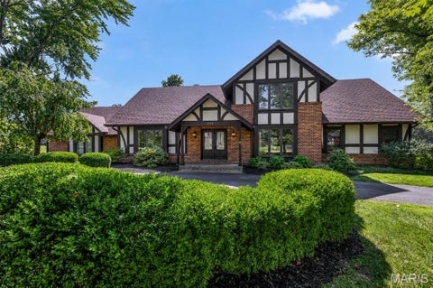 Tiny photo for 332 Ladue Lake Drive, Creve Coeur, MO 63141 (MLS # 26054046)