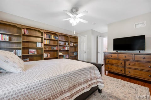 Tiny photo for 332 Ladue Lake Drive, Creve Coeur, MO 63141 (MLS # 26054046)