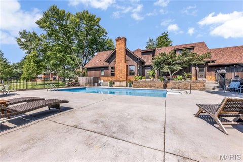 Tiny photo for 332 Ladue Lake Drive, Creve Coeur, MO 63141 (MLS # 26054046)