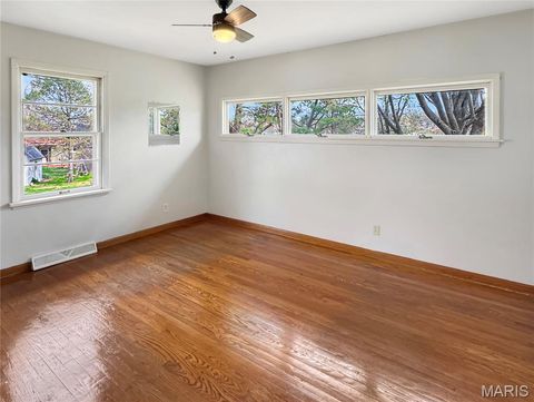 Tiny photo for 410 Gruber Avenue, Union, MO 63084 (MLS # 26019098)