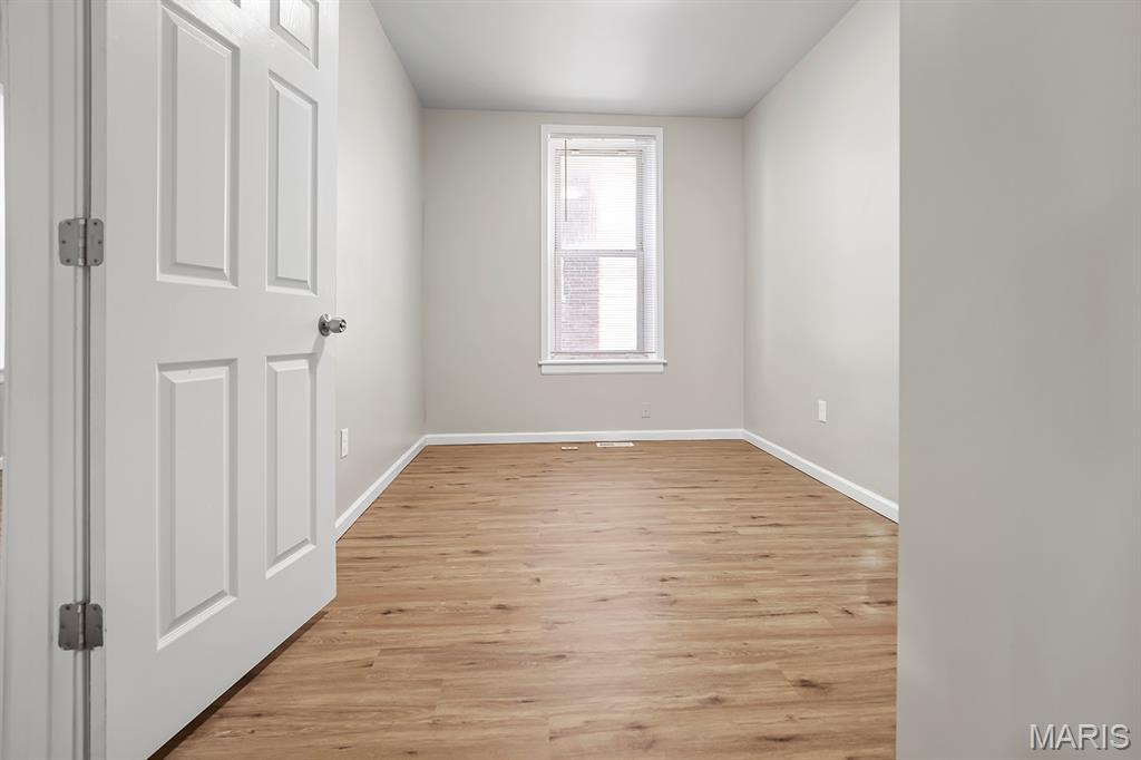 St Louis Commons Add - Residential Income