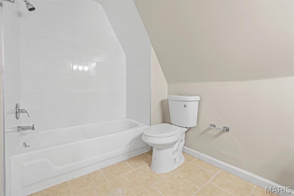 St Louis Commons Add - Residential Income