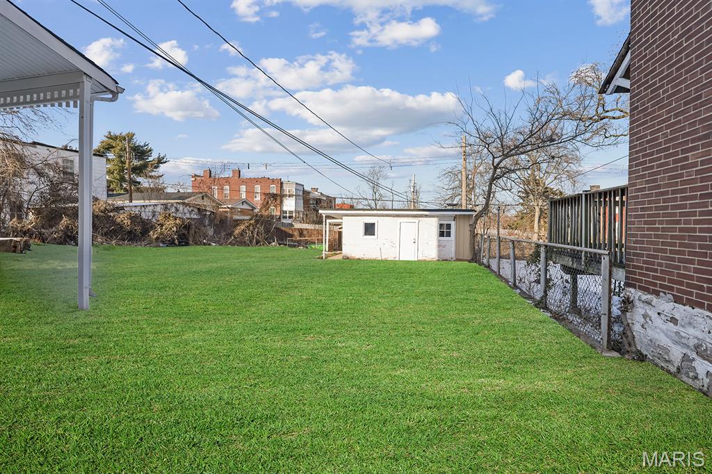 St Louis Commons Add - Residential Income