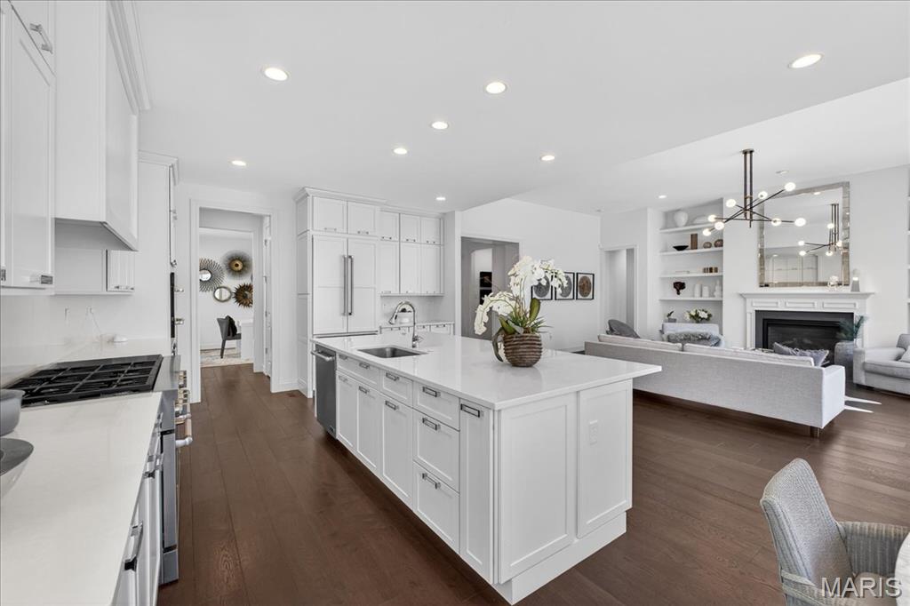 Woods Of Ladue The - Residential