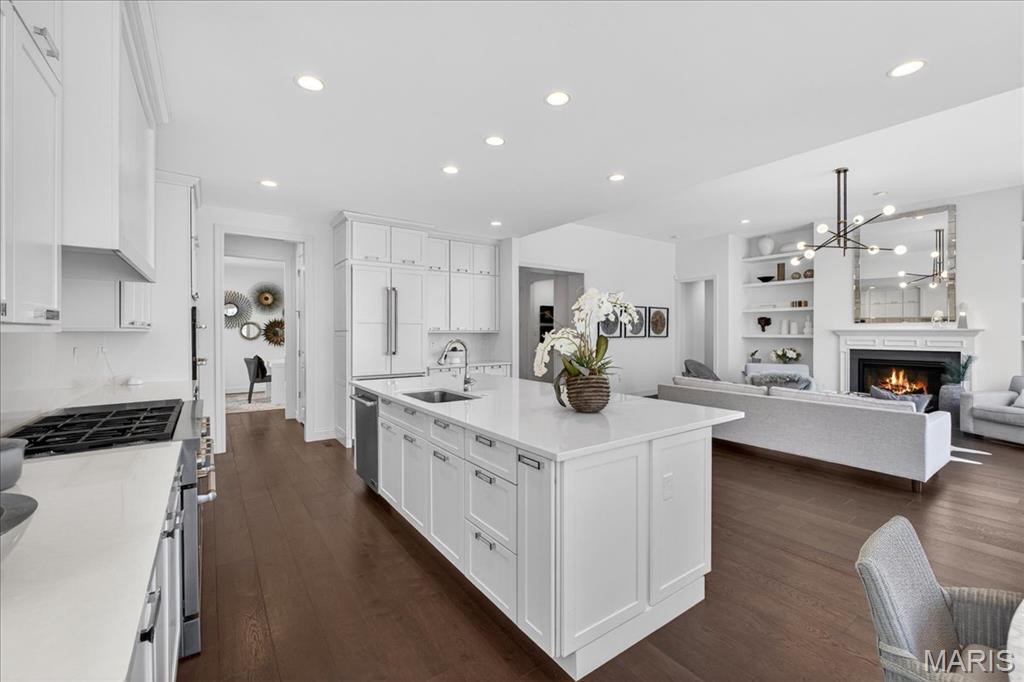 Woods Of Ladue The - Residential