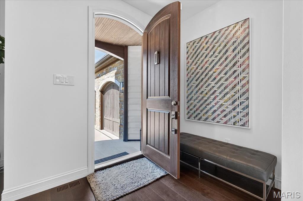 Woods Of Ladue The - Residential