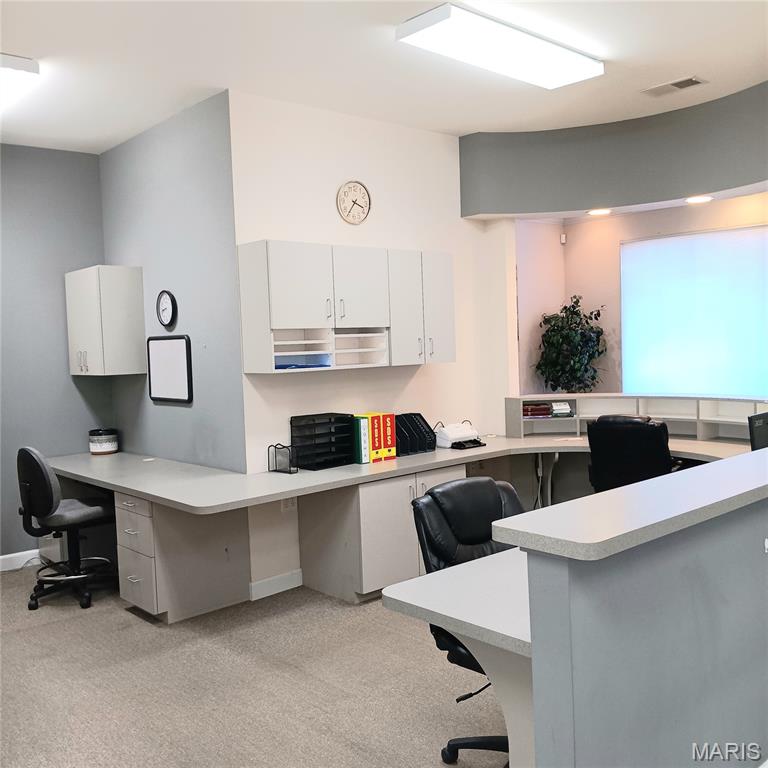 Plaza Verde #1 - Commercial Lease