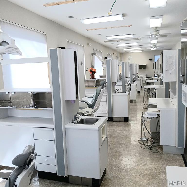 Plaza Verde #1 - Commercial Lease