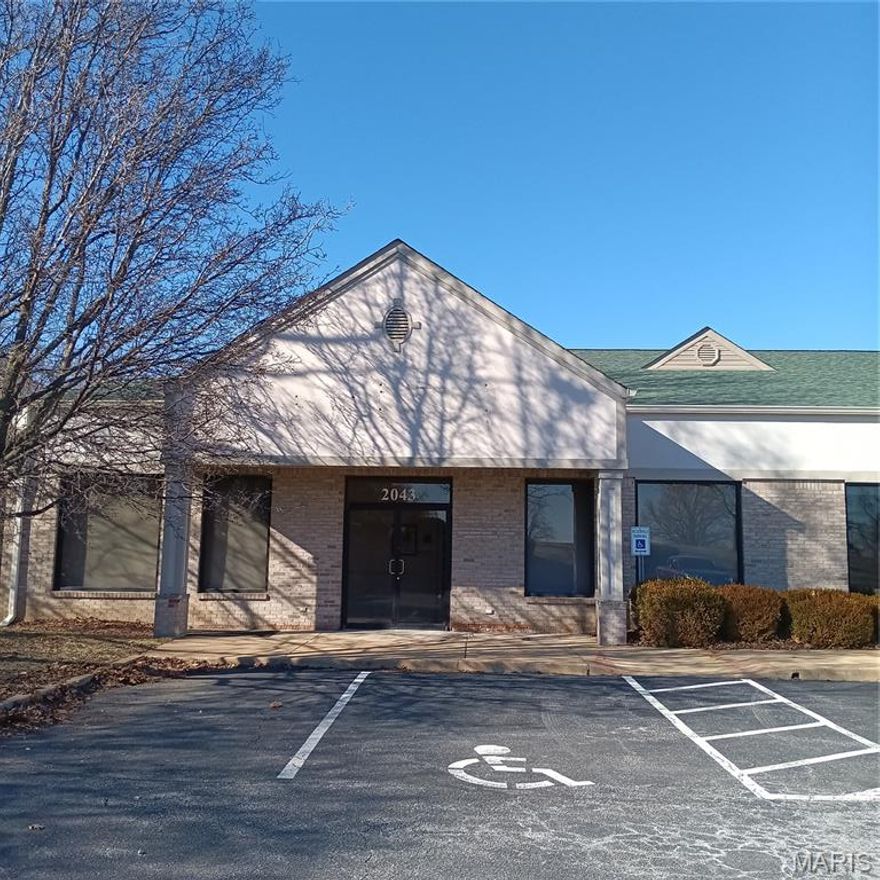 Great Opportunity!  Turnkey Dental Office --Great Opportunityfor General Dentistry or Specialty Practices-Could Also be Medical Office or Botox/Aesthetician Salon**2880 Sq Ft Space Features a Modern Reception Area/ Waiting Room with Customer Restroom**5 Operatories-- Patient Chairs with 6th Space ready to Go**2 Private Offices*Employee Lunch /Break Room*Employee Bathroom with Shower**3 Lab/Work Rooms**
Multiple Storage Rooms could be Small Offices**X-Ray Area & More**Zoned HVAC**2 Electric Panels **Clean **High Traffic Area**