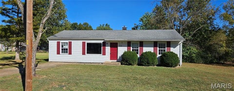 Photo of 614 Westwood Drive, Ironton, MO 63650 (MLS # 26068398)