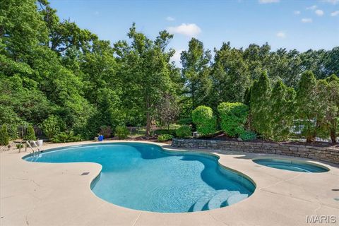 Tiny photo for 1040 Wellington Terrace, Town and Country, MO 63017 (MLS # 26026922)