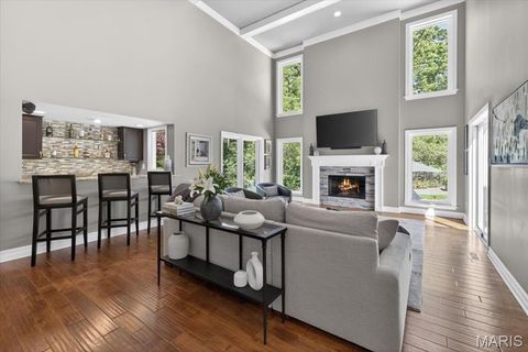 Tiny photo for 1040 Wellington Terrace, Town and Country, MO 63017 (MLS # 26026922)