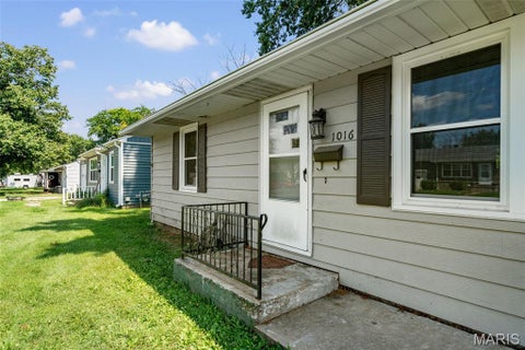 Photo of 1016 Michigan Street, Mexico, MO 65265 (MLS # 26043281)