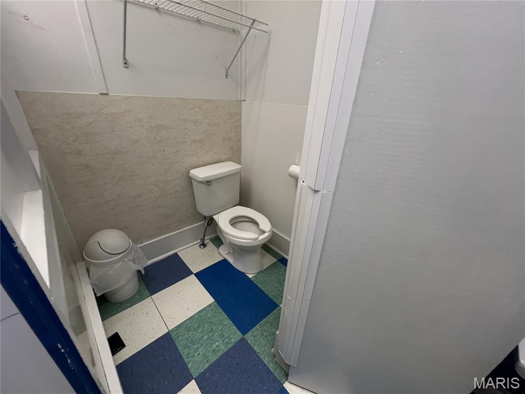 Farrar Add - Commercial Sale