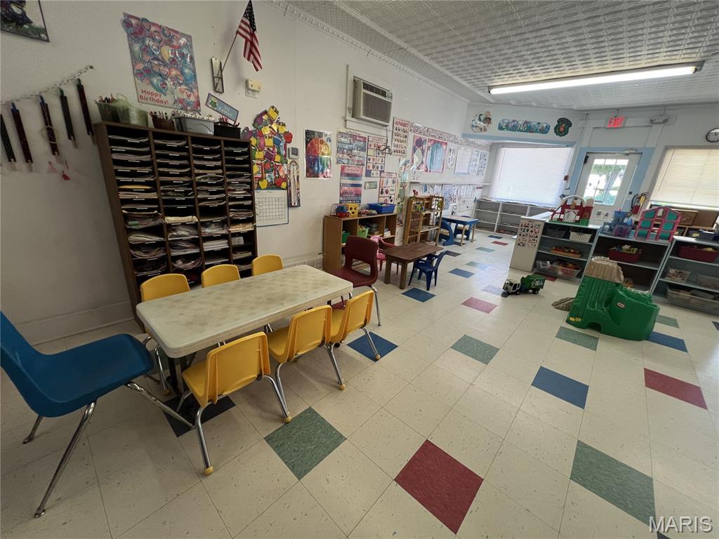 Farrar Add - Commercial Sale