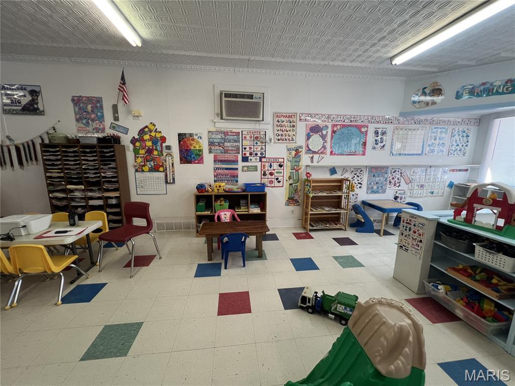 Farrar Add - Commercial Sale