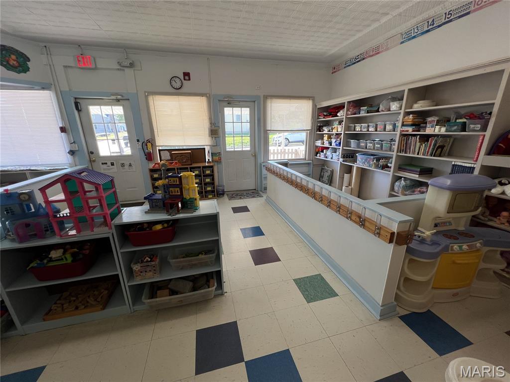 Farrar Add - Commercial Sale