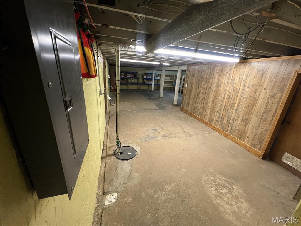 Farrar Add - Commercial Sale