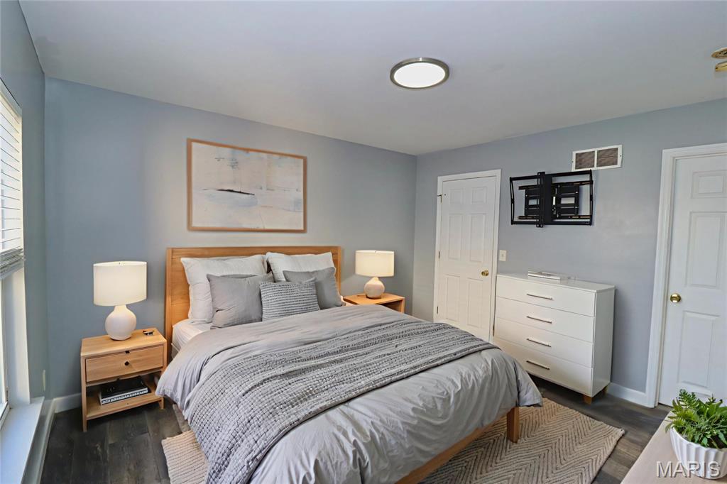 Frenchtown Village - Residential Lease