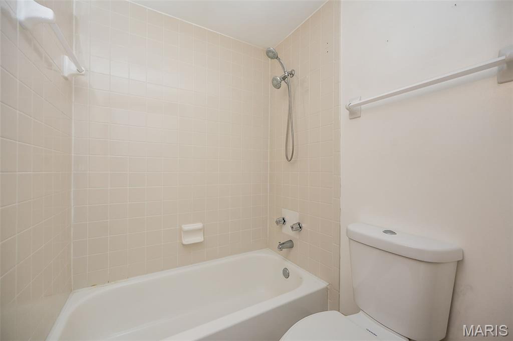 Waterman Condo - Residential