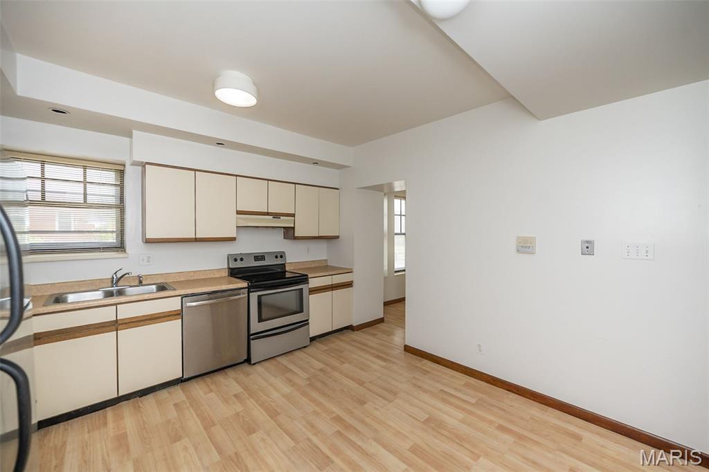 Waterman Condo - Residential