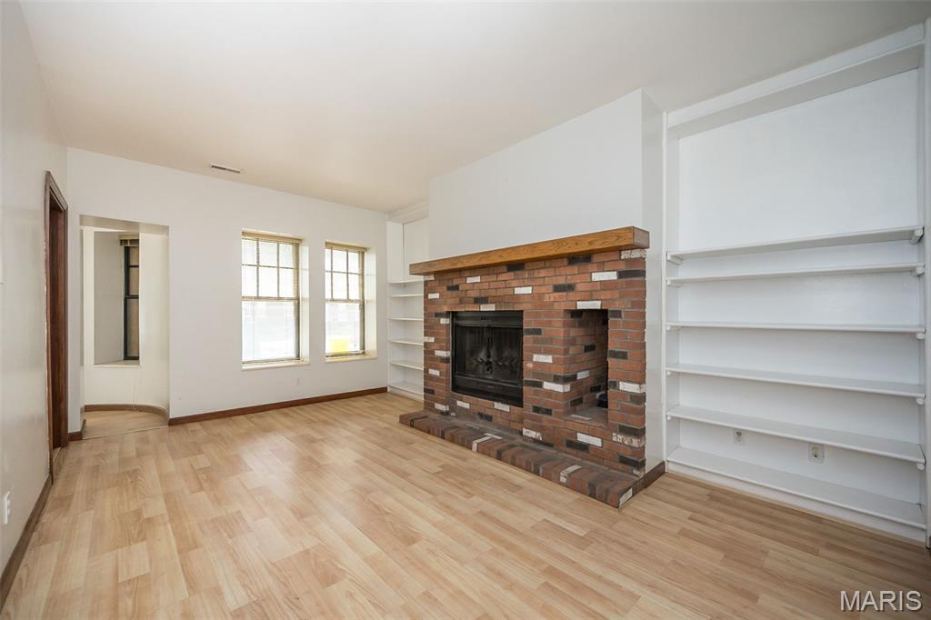 Waterman Condo - Residential