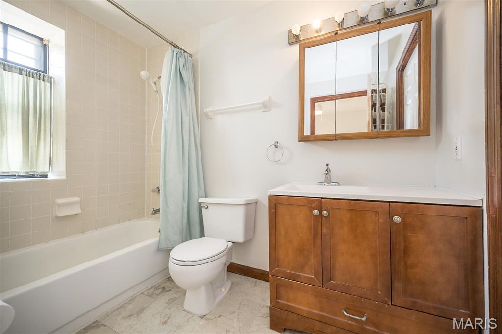 Waterman Condo - Residential