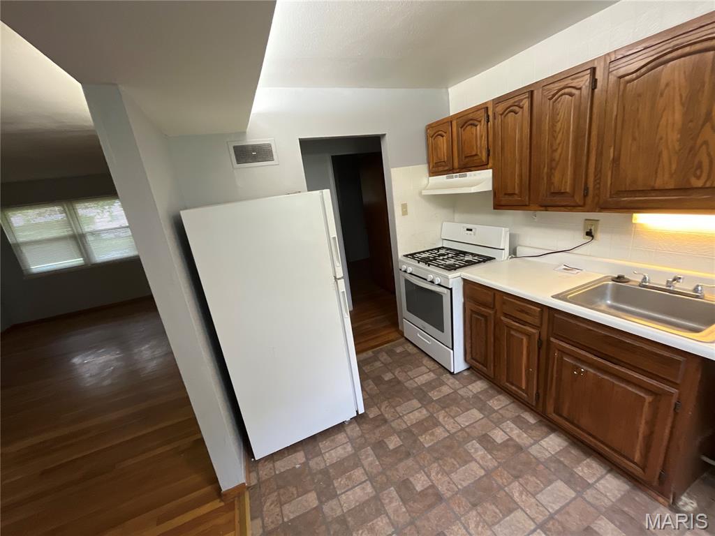 Glasgow Village Unit 11 - Residential