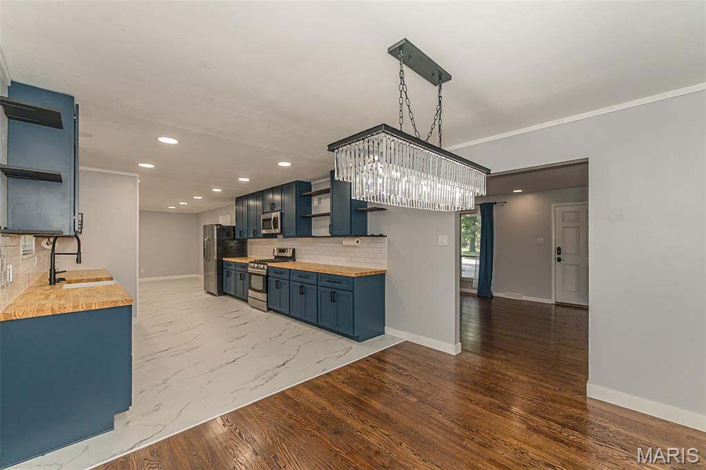 Oak Tree Estate - Residential