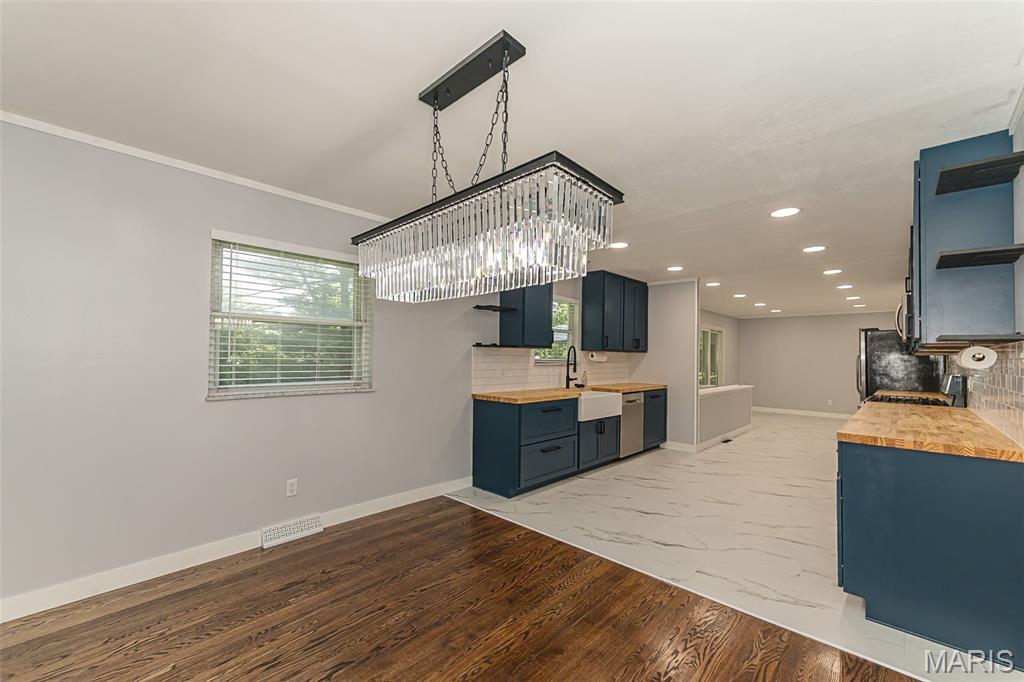 Oak Tree Estate - Residential