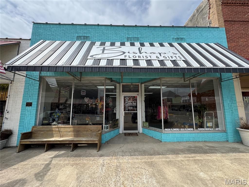 Photo of 103 S Ash Street, Campbell, MO 63933 (MLS # 26026173)