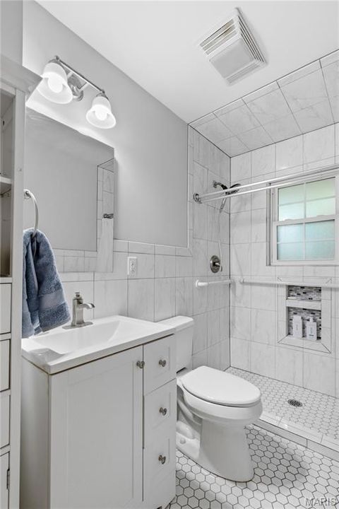 Tiny photo for 714 Brookridge Drive, Webster Groves, MO 63119 (MLS # 25040435)