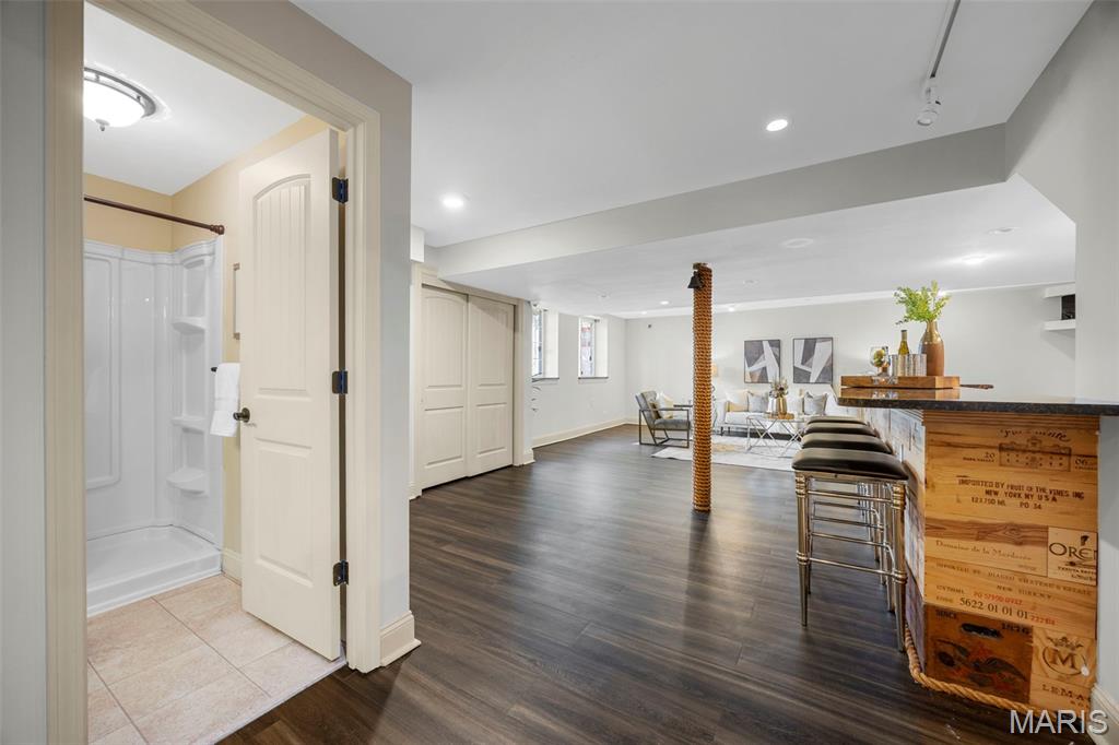 Section 36-45-5 Bdy Adj Aka 241 Reedway - Residential