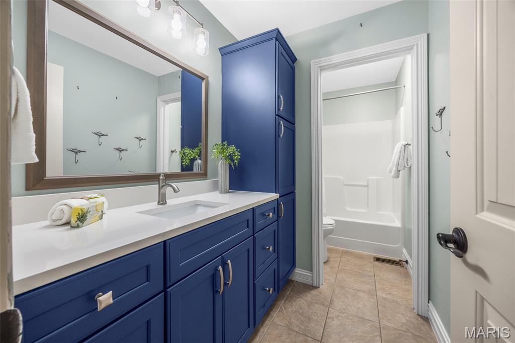 Section 36-45-5 Bdy Adj Aka 241 Reedway - Residential