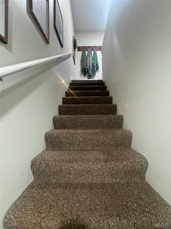 Wolf Crk Xing - Residential