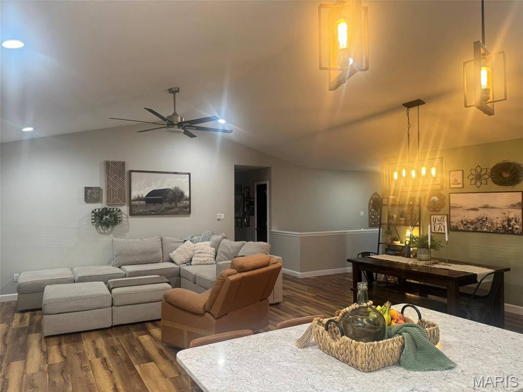 Wolf Crk Xing - Residential