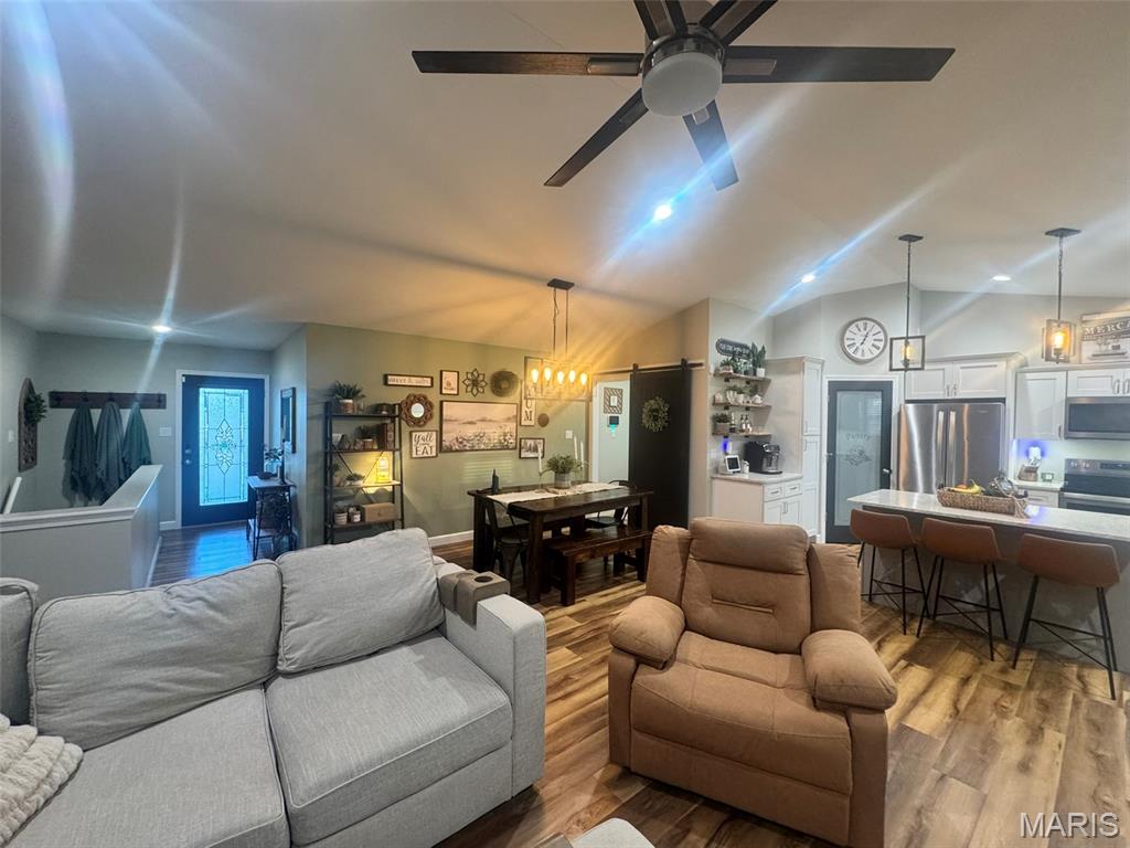 Wolf Crk Xing - Residential