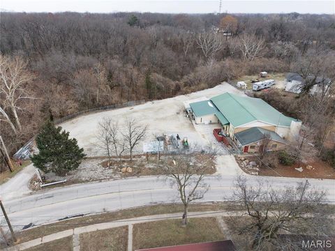 3015 Belle Street Alton IL 62002