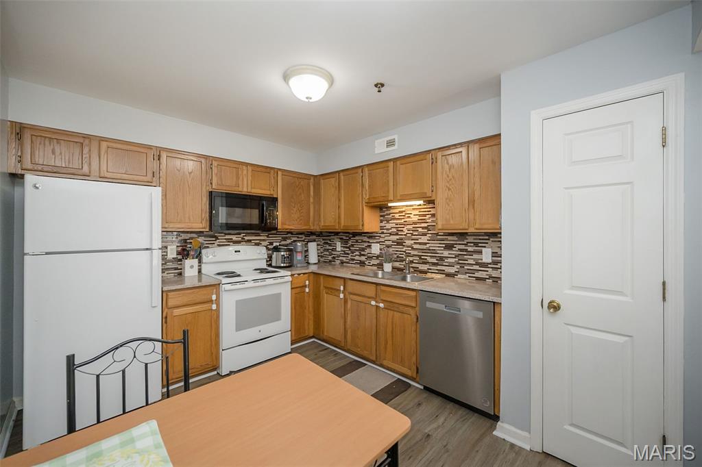 Victoria Crossing - Residential