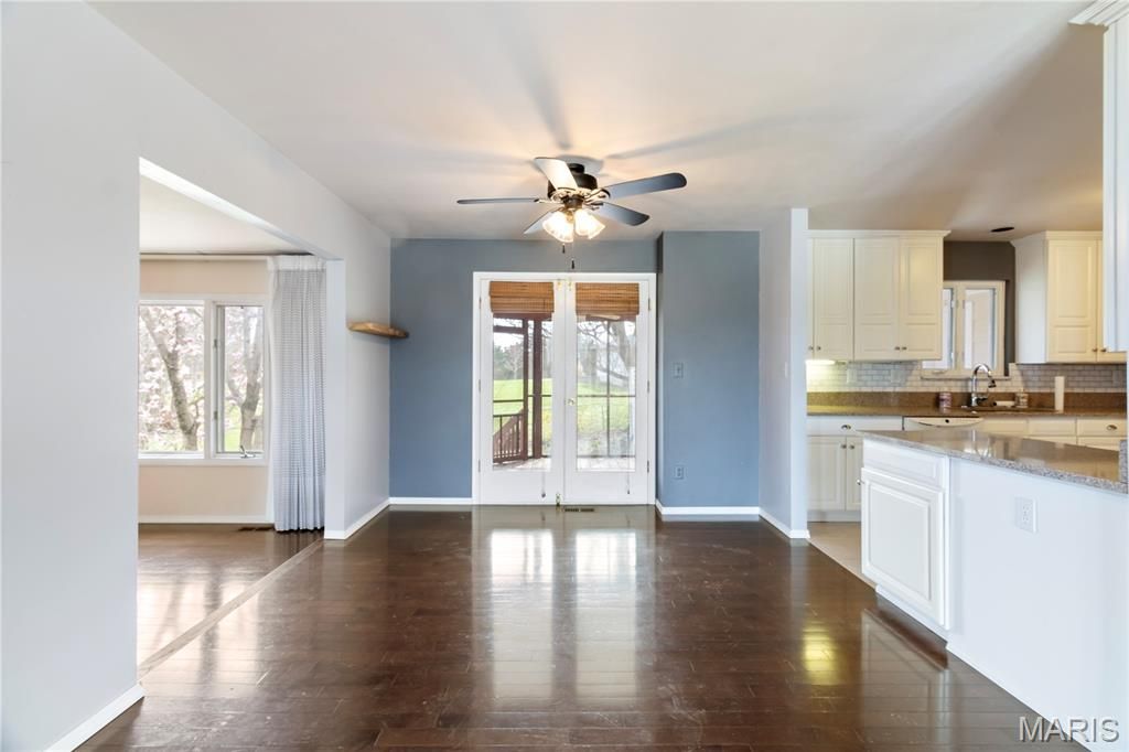 Photo of 3644 Crestview Drive, Hillsboro, MO 63050 (MLS # 26013401)